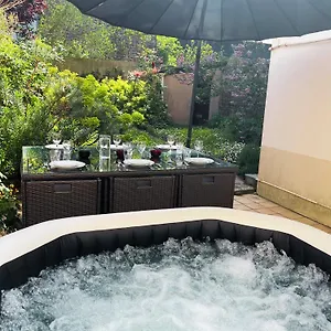  Appartement Ideal-à 1 Mn Plage/sillon -jardin Privé- 1/6 Pers France